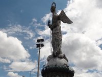 Quito.  Kopeček, zvaný "Bochánek". Je to rozhledna a nádherný výhled na Quito ze 3000 metrů.