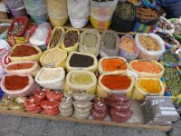 Otavalo tržnice.  Najde se tu kde co.