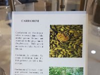 Amouage  Cardamon - nacházíme nejen v kávě, ale tvoří podstatnou ingredienci také při výrobě parfémů.