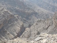 Kaňon - Wadi Ghul  Impozantní Ománský Grand Kaňon. Dole teče řeka. : Kaňon, Wadi Ghul