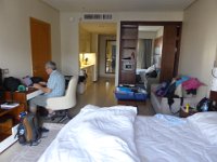 Muscat  Pokoje v hotelu spíše připomínají byt 1+kk. : Muscat, hotel