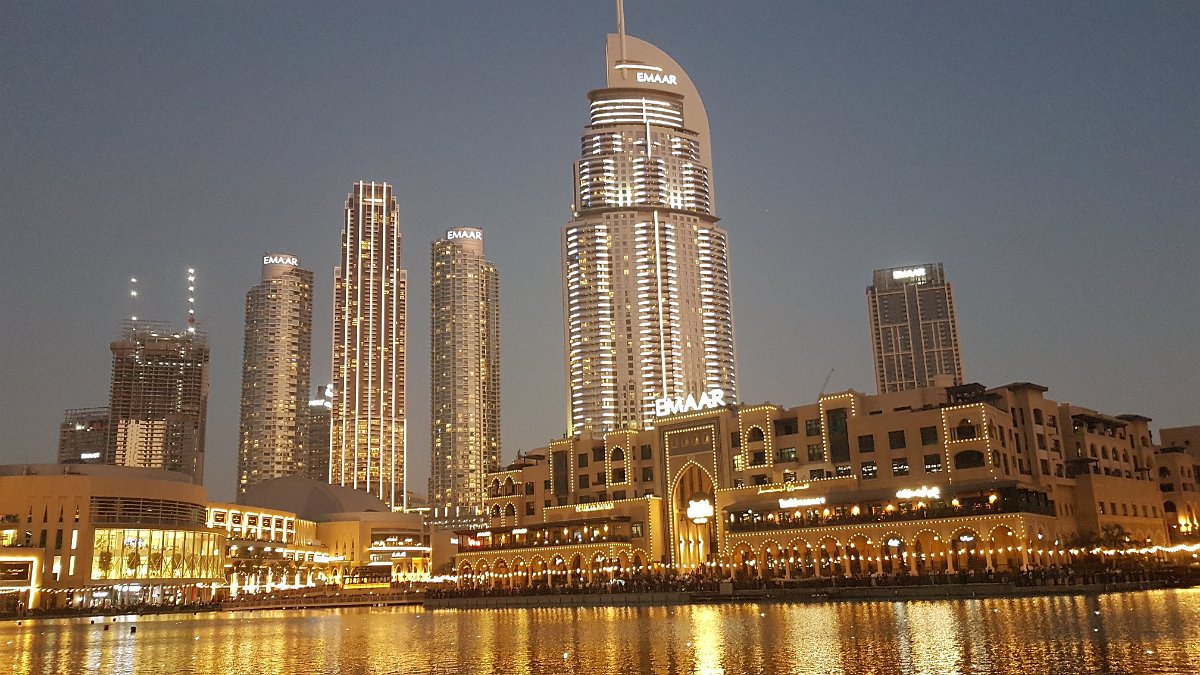 Okolí Burj Chalífa