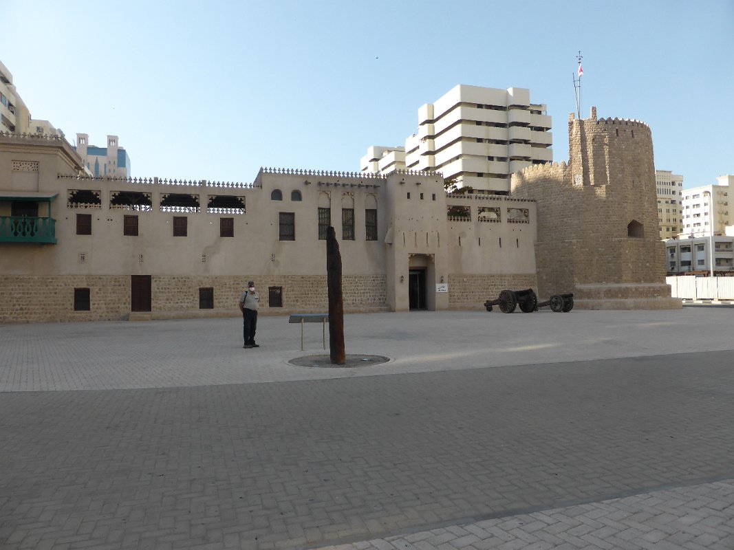 Den 8.Sharjah