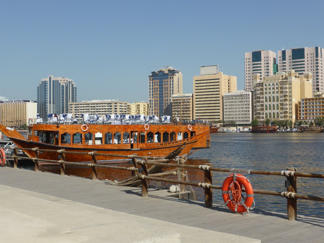 Den 9.  Dubaj Creek